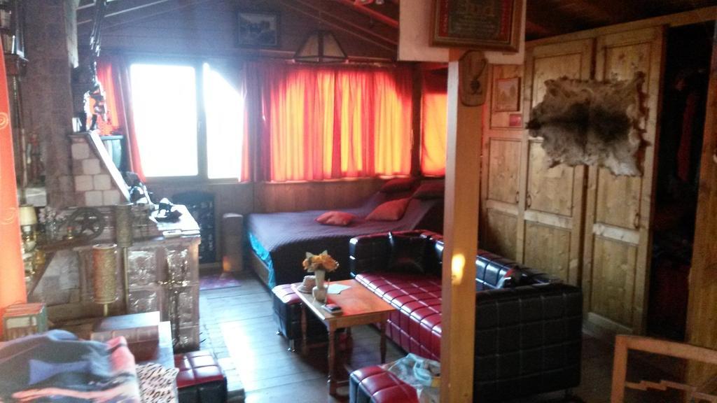 Transylvania Cowboy Cottage Клуж-Напока Номер фото