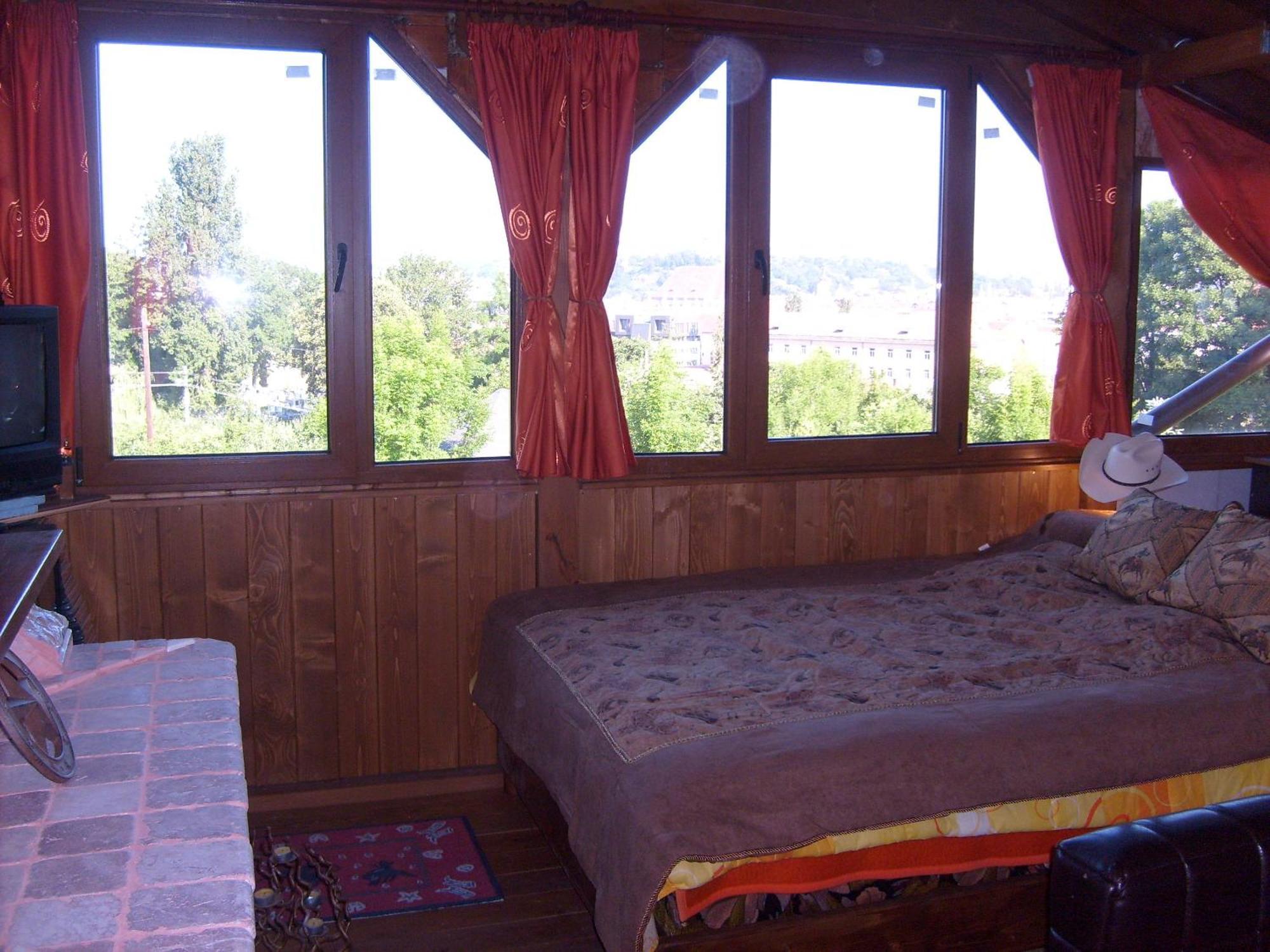 Transylvania Cowboy Cottage Клуж-Напока Екстер'єр фото